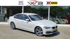 Wit Gebruikt 2016 BMW 330e Executive Sedan | € 16.899 (Eerlijke prijs)