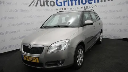 Beige Occasion 2008 Skoda Fabia Ambiente Stationwagen | € 2.490 (Eerlijke prijs)