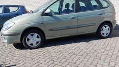 Groen Gebruikt 2002 Renault Scénic Expression MPV | € 2.295