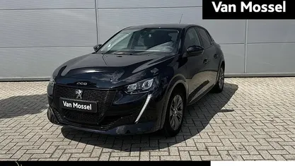 Gebruikt 2023 Peugeot e-208 Allure Hatchback | € 19.740 (Eerlijke prijs)