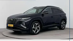 Phantom black pearl (pae) Gebruikt 2021 Hyundai Tucson Premium SUV | € 30.900 (Eerlijke prijs)