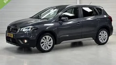Grijs, metallic lak Gebruikt 2018 Suzuki SX4 S-Cross SUV | € 19.335 (Eerlijke prijs)