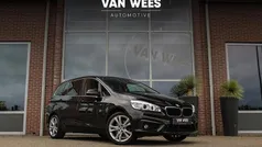 Zwart Gebruikt 2016 BMW 218 Executive Stationwagen | € 10.950 (Eerlijke prijs)