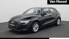 Zwart Gebruikt 2022 Audi A3 Sportback Advanced Hatchback | € 22.900 (Goede deal)
