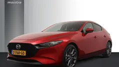Gebruikt 2023 Mazda 3 Exclusive-Line Hatchback | € 27.450 (Eerlijke prijs)