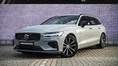 Grijs Gebruikt 2025 Volvo V60 Plus Stationwagen | € 45.899 (Eerlijke prijs)