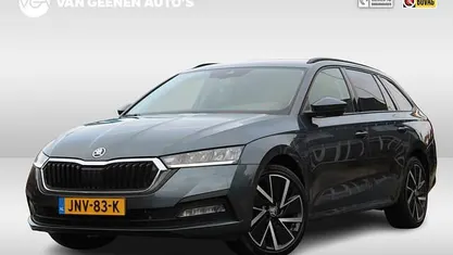 Grijs Gebruikt 2021 Skoda Octavia Business Line Stationwagen | € 20.850 (Eerlijke prijs)