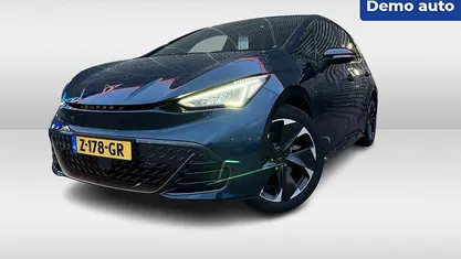 Blauw Occasion 2024 Cupra Born Hatchback | € 27.950 (Eerlijke prijs)