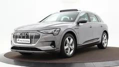 Grijs, metallic lak Gebruikt 2022 Audi e-tron Advanced SUV | € 37.440 (Super prijs)