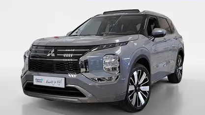 Occasion 2025 Mitsubishi Outlander P-HEV Instyle SUV | € 57.245 (Eerlijke prijs)