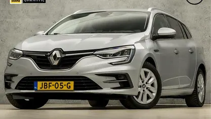 Grijs Gebruikt 2022 Renault Mégane IV Stationwagen | € 16.245 (Eerlijke prijs)