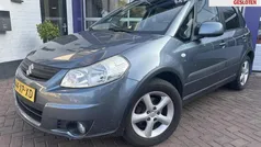 Grijs, metallic lak Gebruikt 2007 Suzuki SX4 Comfort MPV | € 2.999 (Eerlijke prijs)