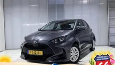 Grijs Gebruikt 2022 Toyota Yaris Active Hatchback | € 19.749 (Eerlijke prijs)