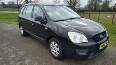 Zwart Gebruikt 2007 Kia Carens MPV | € 1.450 (Goede deal)