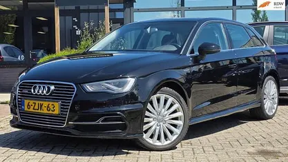 Occasion 2015 Audi A3 Sportback Ambition Hatchback | € 13.750 (Eerlijke prijs)