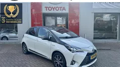 Wit Gebruikt 2019 Toyota Yaris Hybrid Hatchback | € 17.749 (Eerlijke prijs)