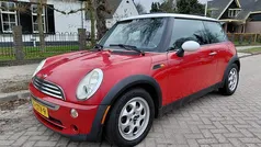Rood Gebruikt 2005 Mini Cooper Chili Hatchback | € 1.749 (Super prijs)