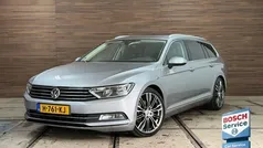 Grijs Gebruikt 2018 VW Passat Highline Stationwagen | € 19.890 (Eerlijke prijs)