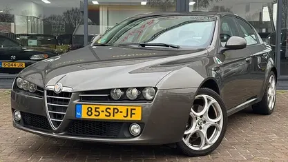 Grijs Gebruikt 2006 Alfa Romeo 159 Distinctive Sedan | € 2.950 (Eerlijke prijs)