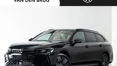 Zwart Nieuw 2025 VW Passat R-line Edition Stationwagen | € 55.441 (Eerlijke prijs)