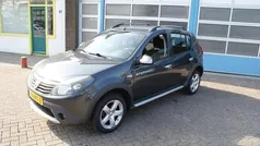 Grijs Gebruikt 2010 Dacia Sandero Stepway Hatchback | € 2.950 (Goede deal)
