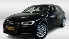 Zwart, metallic lak Gebruikt 2015 Audi A3 Sportback Ambiente Hatchback | € 13.425 (Eerlijke prijs)