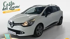 Licht ijswit 369 Gebruikt 2015 Renault Clio GrandTour Night&Day Stationwagen | € 8.395 (Eerlijke prijs)