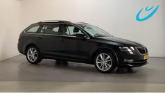 Zwart Gebruikt 2020 Skoda Octavia Business Line Stationwagen | € 18.750 (Eerlijke prijs)