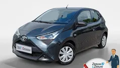 Grijs Gebruikt 2021 Toyota Aygo Hatchback | € 8.440 (Super prijs)