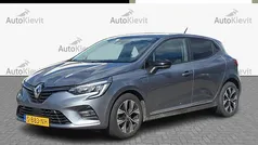 Hatchback Gebruikt 2023 Renault Clio V Evolution Hatchback | € 16.950 (Eerlijke prijs)