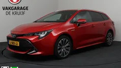 Rood Gebruikt 2020 Toyota Corolla Business Edition Stationwagen | € 20.245 (Eerlijke prijs)
