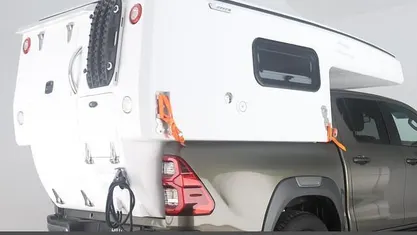 Gebruikt 2025 Toyota HiLux Pickup | € 30.250