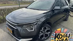 Grijs Gebruikt 2024 Kia Niro SUV | € 36.800 (Eerlijke prijs)