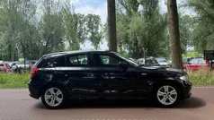 Zwart Gebruikt 2010 BMW 118 Hatchback | € 3.299 (Super prijs)