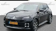 Gebruikt 2025 Renault R5 Iconic Hatchback | € 33.950 (Eerlijke prijs)