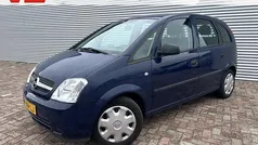 Gebruikt 2004 Opel Meriva Enjoy MPV | € 1.248 (Eerlijke prijs)