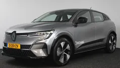 Grijs Gebruikt 2024 Renault Mégane Evolution Hatchback | € 30.740 (Goede deal)