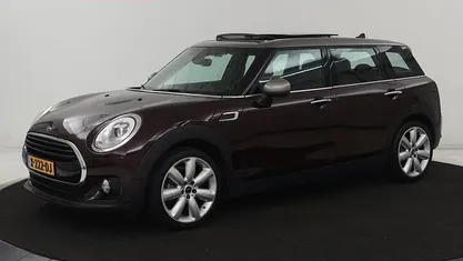 Occasion Mini Cooper Clubman Chili 136 PK (100 kW) 2019 Rood (metallic) Stationwagen