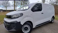 Gebruikt 2025 Opel Vivaro-e Combi Van | € 33.895 (Eerlijke prijs)
