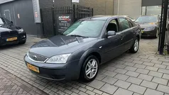 Grijs Gebruikt 2006 Ford Mondeo Ambiente Sedan | € 1.499 (Eerlijke prijs)