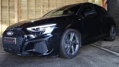 Occasion 2021 Audi A3 Sportback Comfort Hatchback | € 23.500 (Eerlijke prijs)