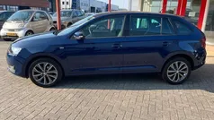 Blauw Gebruikt 2018 Skoda Rapid Hatchback | € 11.450 (Super prijs)