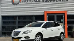 Wit Gebruikt 2011 Lancia Delta Hatchback | € 6.850 (Eerlijke prijs)