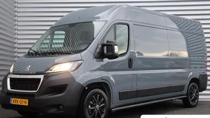 Gebruikt 2023 Peugeot Boxer Van | € 24.722 (Eerlijke prijs)