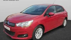 Rood Gebruikt 2014 Citroën C4 Attraction SUV | € 10.450 (Eerlijke prijs)