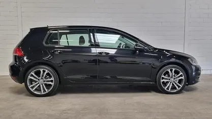 Gebruikt 2014 VW Golf Sedan | € 9.900 (Eerlijke prijs)