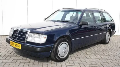 Gebruikt 1986 Mercedes E230 Sedan | € 15.990