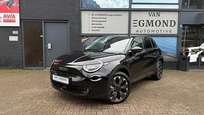 Occasion Fiat 600 La Prima 145 PK (106 kW) 2025 SUV