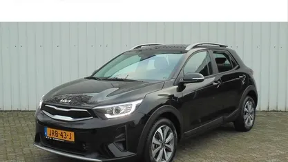 Occasion 2025 Kia Stonic SUV | € 27.940 (Eerlijke prijs)