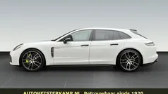 Wit Gebruikt 2023 Porsche Panamera S E-Hybrid Platinum Edition Sedan | € 104.950 (Eerlijke prijs)